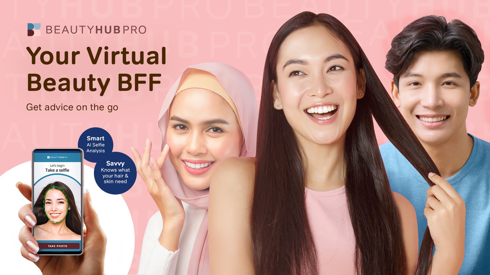 Annuncio di BeautyHub PRO con due donne e un uomo che sorridono alla fotocamera. Testo: “Il tuo BFF beauty virtuale”