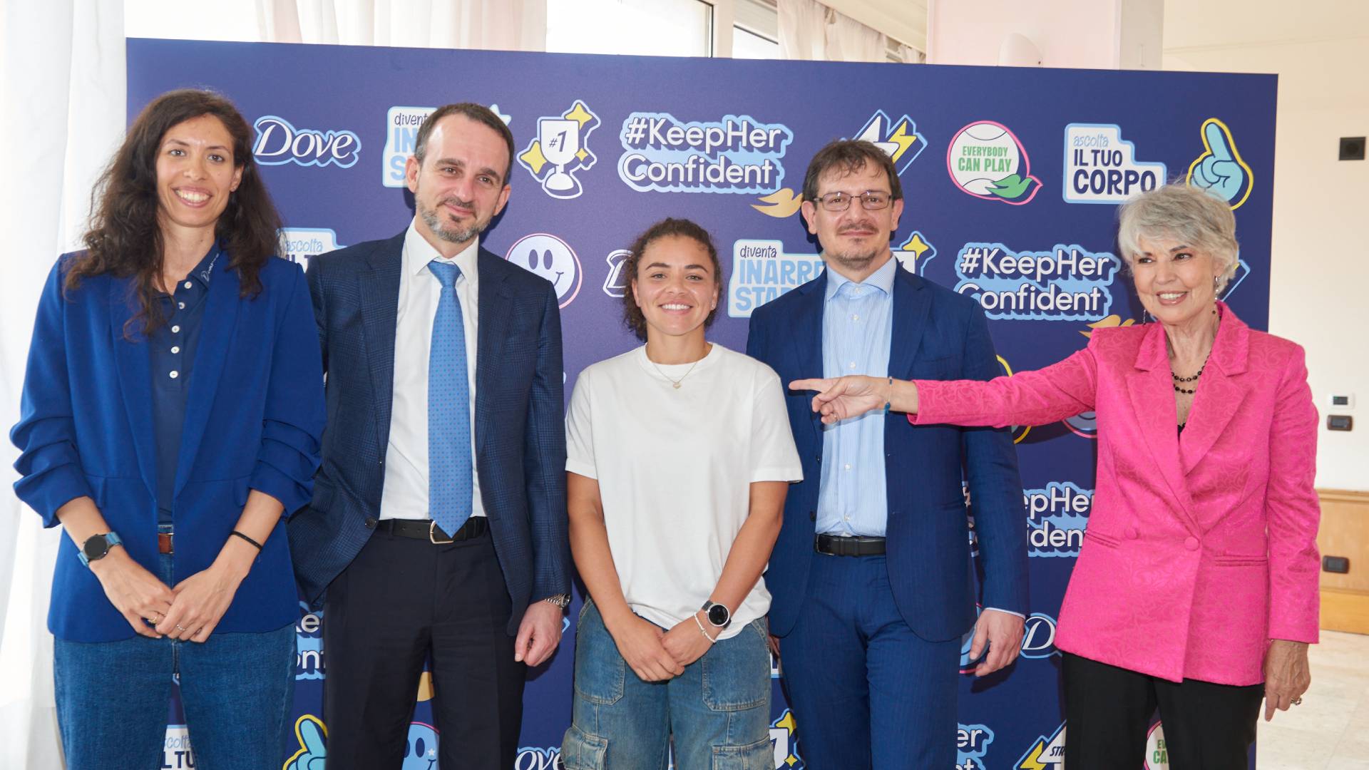 Foto di gruppo con Jamine Paolini